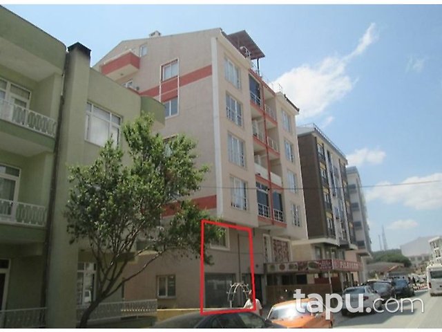 Çanakkale Ezine Camikebir Mahallesi'nde 370 m2 Depolu Dükkan