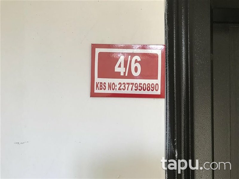 Düzce Merkez Şehit Murat Demir Mahallesi'nde İskanlı 2+1 Daire