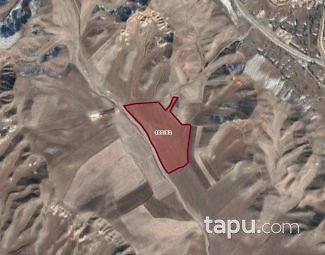 Yozgat Yerköy Susuz Köyünde 38647 m2 Tarla