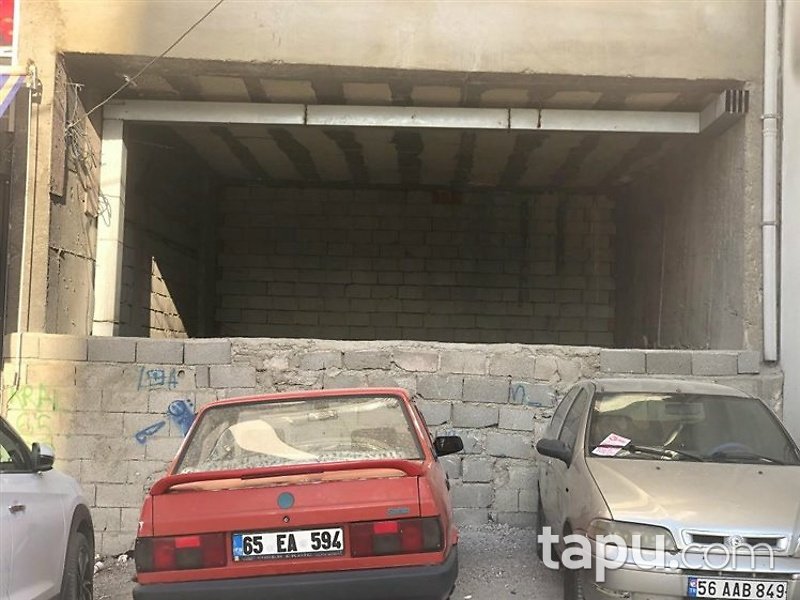 Van İpekyolu Vali Mithat Bey Mahallesi'nde 540 m2 Depo/Garaj