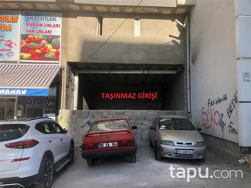 Van İpekyolu Vali Mithat Bey Mahallesi'nde 540 m2 Depo/Garaj