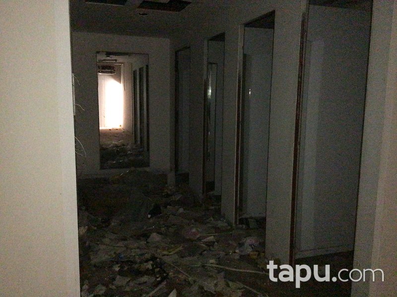 Şişli Halaskargazi Osmanbey Sitesi'nde 4 Adet Dükkan