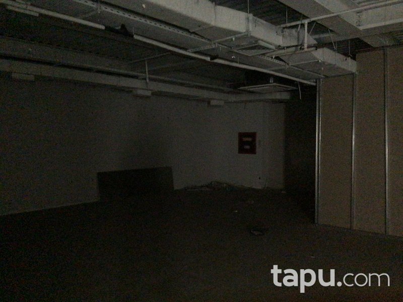 Şişli Halaskargazi Osmanbey Sitesi'nde 4 Adet Dükkan