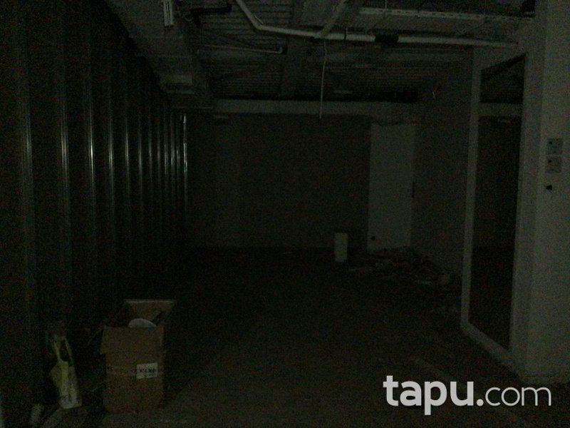 Şişli Halaskargazi Osmanbey Sitesi'nde 4 Adet Dükkan