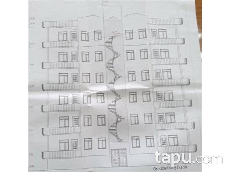 Şanlıurfa Viranşehir Yenişehir Mahallesi'nde 3+1 140m2 Daire