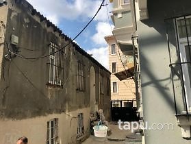 İstanbul Beyoğlu Çukur Mahallesinde 2+1 63m2 Daire