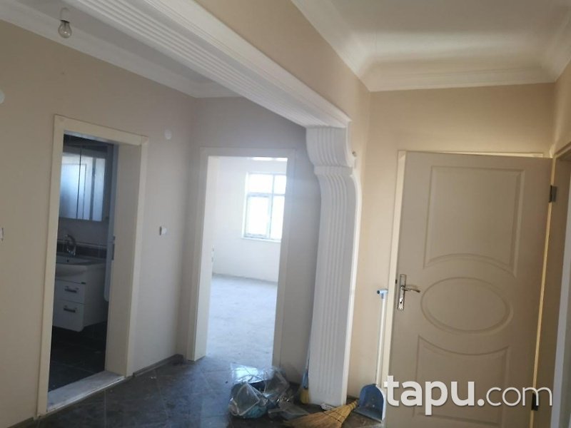 Zonguldak Çaycuma Şerhler Mahallesi'nde Natamam 2 Katlı Bahçeli Bina