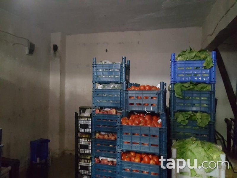 Mardin Artuklu Sebze Halinde 46 m2 Depolu Dükkan