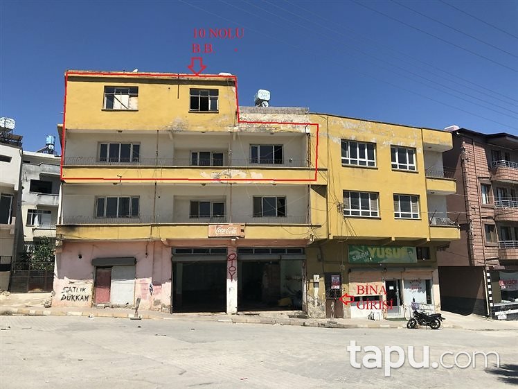 Hatay Reyhanlı'da Tahliye Edilmemiş 201m2 Çatı Katlı Daire