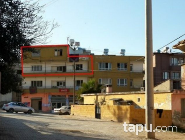 Hatay Reyhanlı'da Tahliye Edilmemiş 201m2 Çatı Katlı Daire