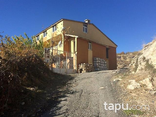 Diyarbakır Dicle'de Arsalı 570 m2 Kargir Ev