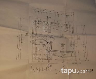 Bolu Mudurnu Çamurluk Mahallesi'nde 112 m2 Müstakil Ev ve Arsası