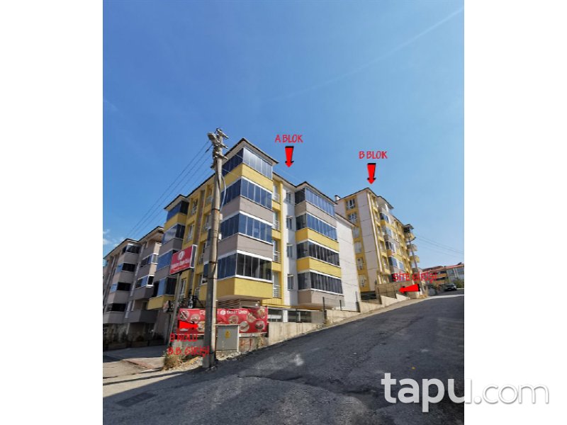 Karabük Merkez Karabük Mahallesi'nde İskanlı 190m2 Dükkan