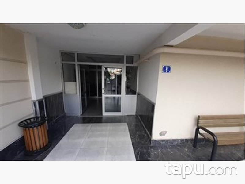 Ankara Yenimahalle Turgut Özal Mahallesi'nde İskanlı 200m2 Dükkan