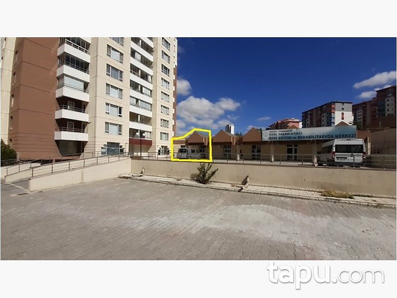 Ankara Yenimahalle Turgut Özal Mahallesi'nde İskanlı 200m2 Dükkan