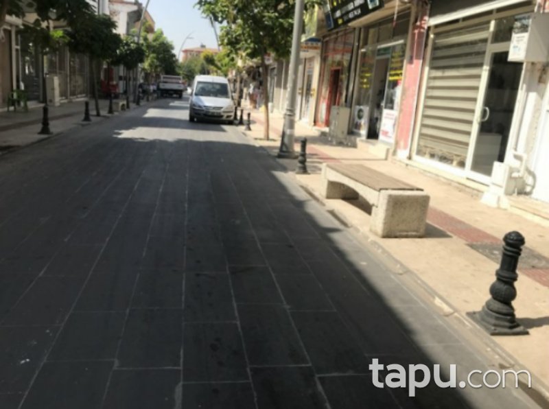 Batman Merkez Çarşı Mahallesi'nde 40 m2 Dükkan ve 33 m2 İmarlı Arsa