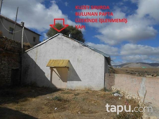 Kayseri Pınarbaşı'nda İki Adet Kerpiç Ev