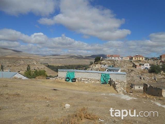Kayseri Pınarbaşı'nda İki Adet Kerpiç Ev