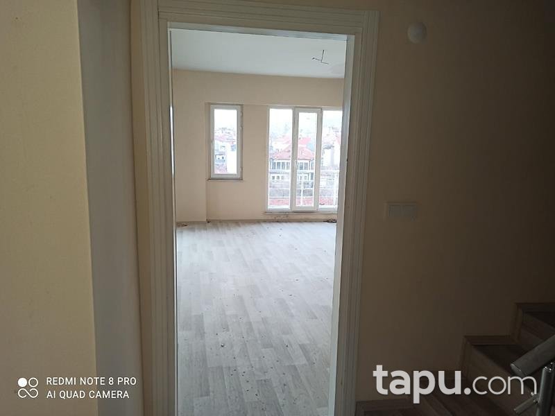 Kütahya Tavşanlı Durak Mahallesi'nde İskanlı 5+1 Daire