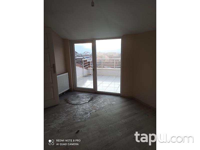 Kütahya Tavşanlı Durak Mahallesi'nde İskanlı 5+1 Daire