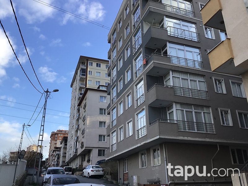 İstanbul Ümraniye Armağan Evler Mahallesi'nde 61m2 Daire