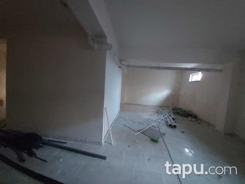 Tekirdağ Çerkezköy Fevzi Paşa Mahallesi'nde 127 m2 Depolu Dükkan