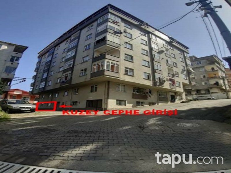 Trabzon Of Cumhuriyet Mahallesi'nde 3+1 73 m2 Daire