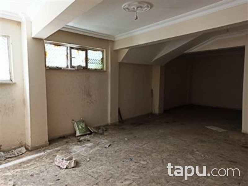 İstanbul Eyüpsultan Düğmeciler Mahallesi'nde İskanlı 200 m2 Dükkan