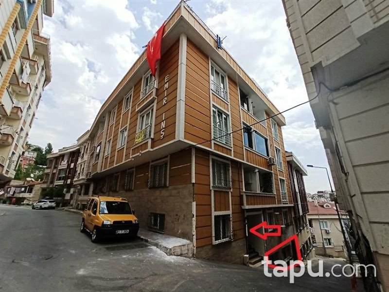 İstanbul Eyüpsultan Düğmeciler Mahallesi'nde İskanlı 200 m2 Dükkan