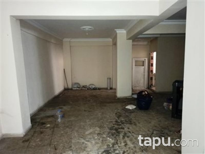 İstanbul Eyüpsultan Düğmeciler Mahallesi'nde İskanlı 200 m2 Dükkan