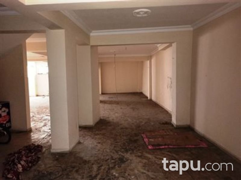 İstanbul Eyüpsultan Düğmeciler Mahallesi'nde İskanlı 200 m2 Dükkan