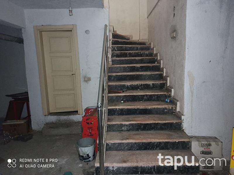 Kütahya Merkez Yenidoğan Mahallesi'nde 220 m2 İskanlı Dubleks Dükkan