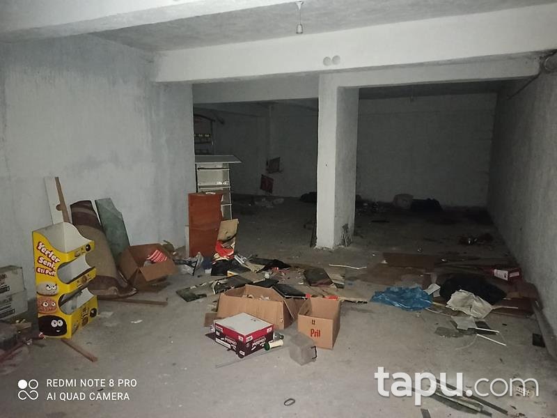 Kütahya Merkez Yenidoğan Mahallesi'nde 220 m2 İskanlı Dubleks Dükkan