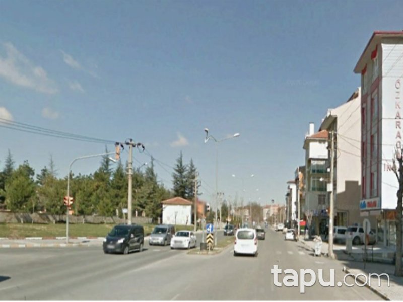 Kütahya Merkez Yenidoğan Mahallesi'nde 220 m2 İskanlı Dubleks Dükkan