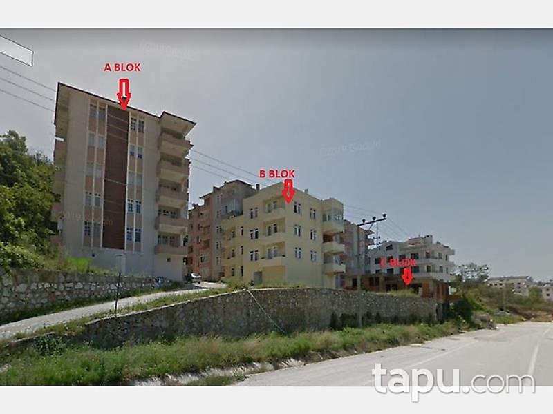 Yalova Çınarcık Mahallesi Özgünkent Sitesi'nde Hisseli Arsa Payı