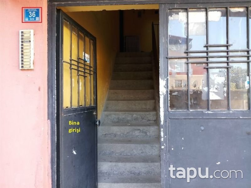 Bitlis Tatvan Saray Mahallesi'nde 3+1 İskanlı Daire