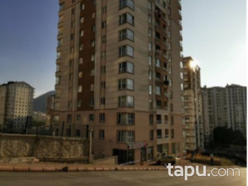 Kayseri Talas Mevlana Mahallesi'nde İskanlı 215 m2 Depolu Dükkan