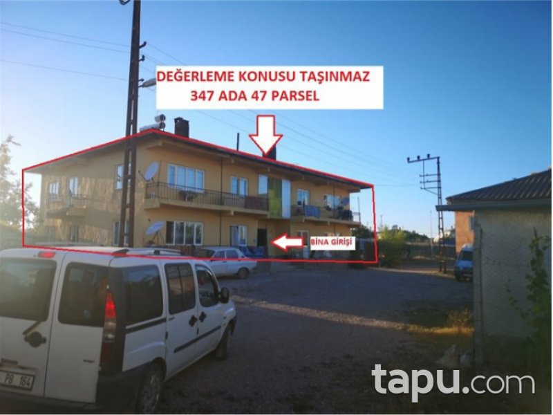 Sivas Kangal Karşıyaka Mahallesi'nde 2+1 454 m2 Kagir Ev ve Arsası