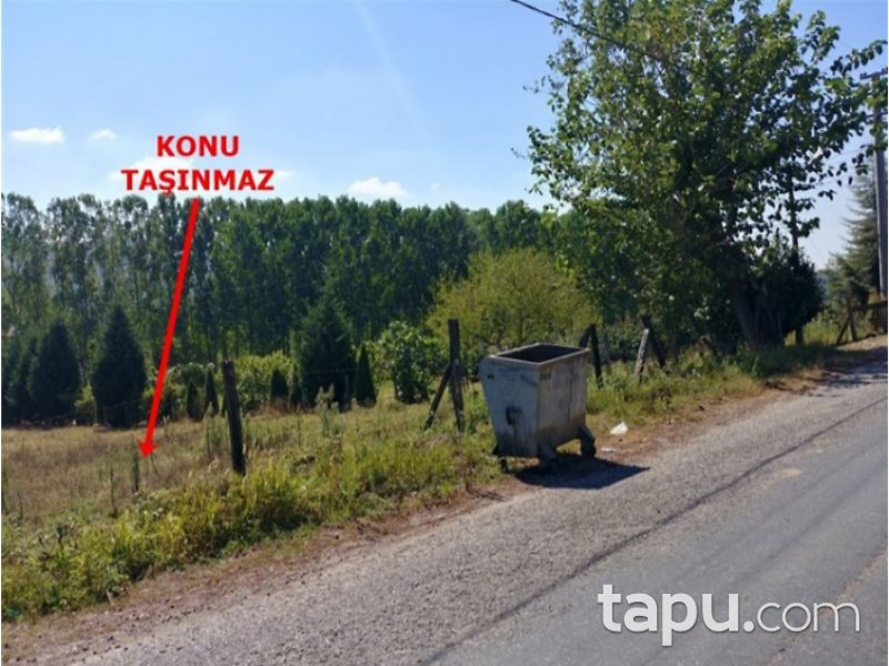 Sakarya Hendek Karaköçek Mahallesi'nde 6850m2 Arsa ve 230 m2 Müstakil Ev