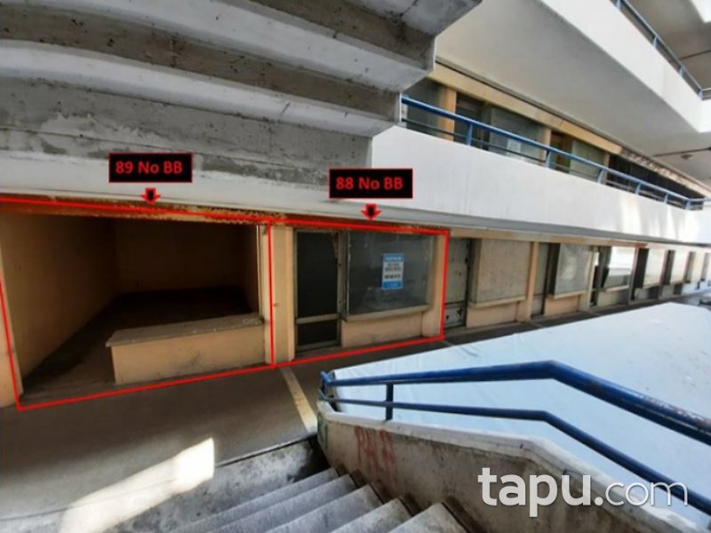 Mersin Akdeniz Mahmudiye Mahallesi'nde 25 m2 Dükkan