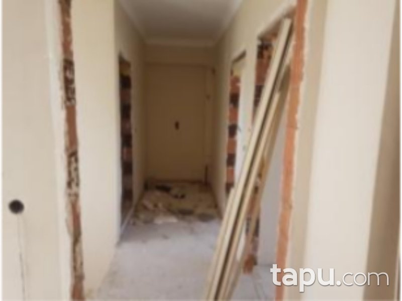 Sakarya Sapanca Akçay Mahallesi'nde Natamam 83 m2 Daire