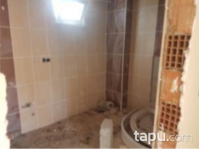 Sakarya Sapanca Akçay Mahallesi'nde Natamam 83 m2 Daire