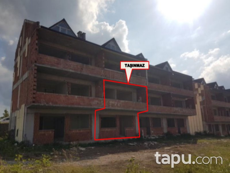 Sakarya Sapanca Akçay Mahallesi'nde Natamam 83 m2 Daire