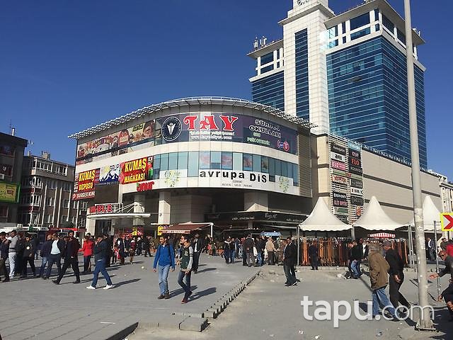 İstanbul Esenyurt Sultaniye Mahallesi'nde AVM'de Dükkan 122 m2