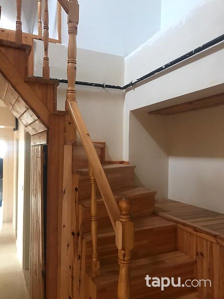 Sakarya Pamukova Elperek Mahallesi'nde İskanlı 4+1 Dubleks Daire