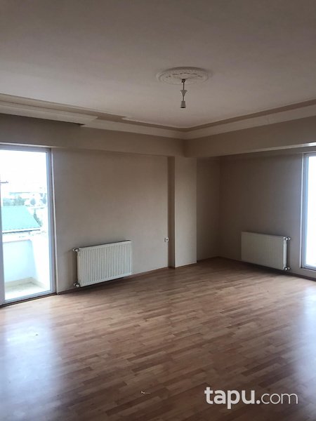 Sakarya Pamukova Elperek Mahallesi'nde İskanlı 4+1 Dubleks Daire