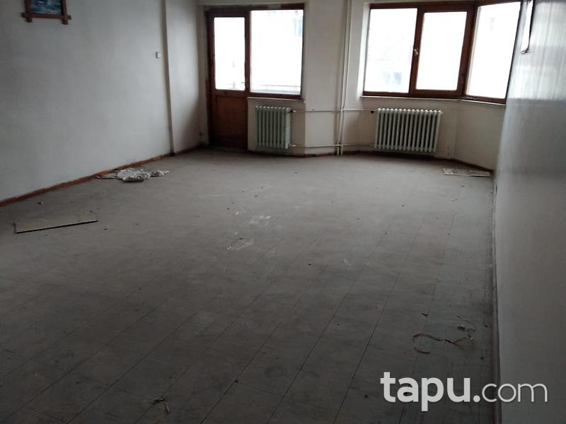 Bolu Merkez Gölyüzü Mahallesi'nde 3+1 142 m2 Daire