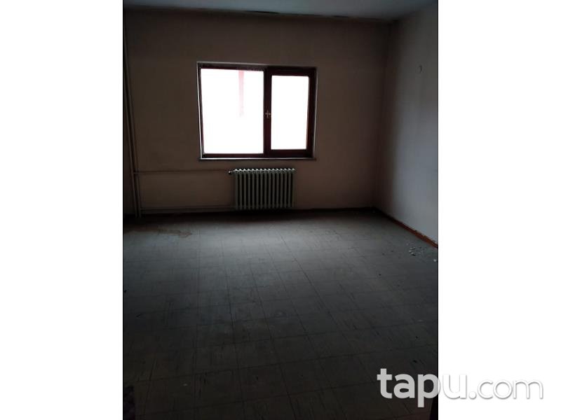 Bolu Merkez Gölyüzü Mahallesi'nde 3+1 142 m2 Daire