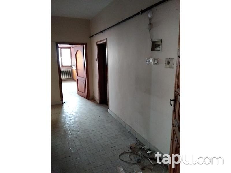 Bolu Merkez Gölyüzü Mahallesi'nde 3+1 142 m2 Daire