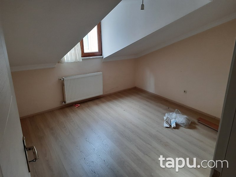 İstanbul Kağıthane Çağlayan Mahallesi'nde 127 m2 Çatı Piyesli Daire